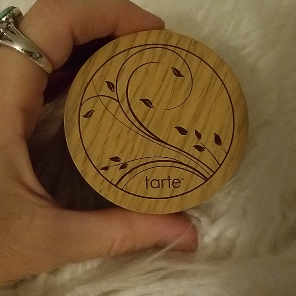 Tarte Amazonian Clay Airbrush Foundation